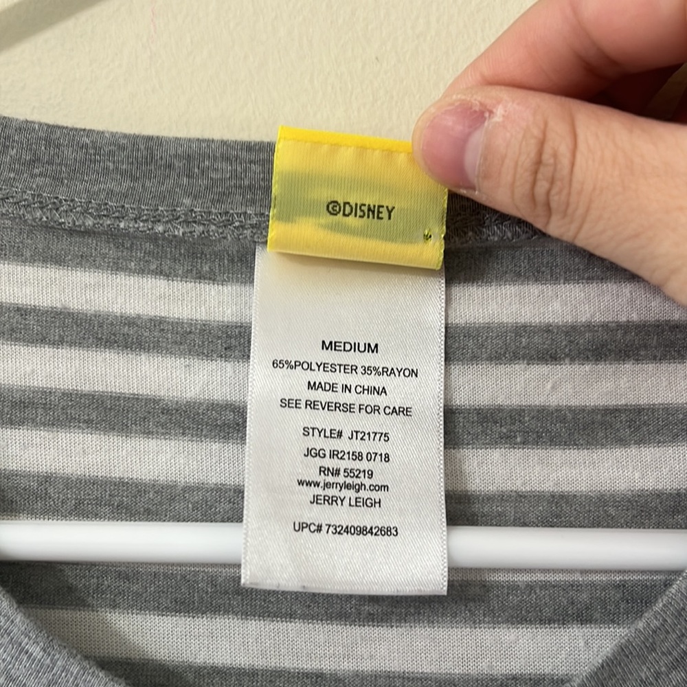 Disney Grey White Striped Red Mickey Mouse Short Sleeve Tee Size Medium - Picture 7 of 8